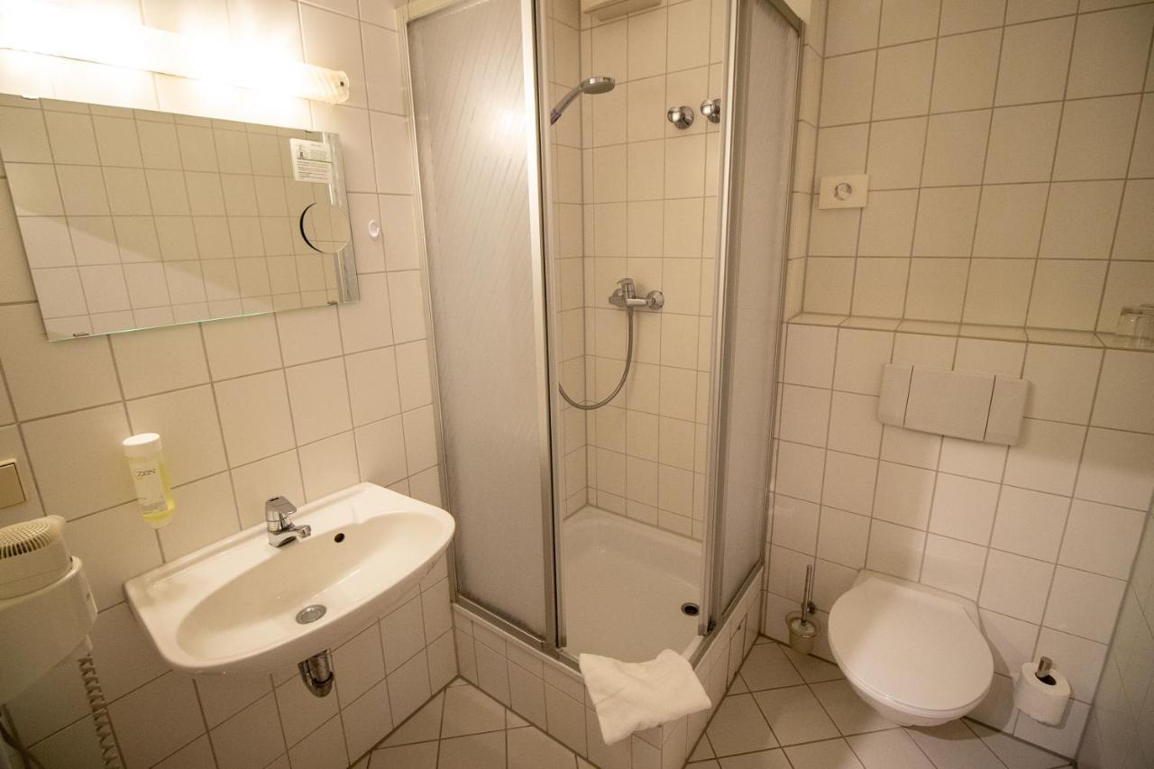 Hotel Fallersleber Spieker Wolfsburg Esterno foto