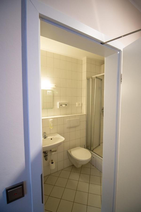 Hotel Fallersleber Spieker Wolfsburg Esterno foto